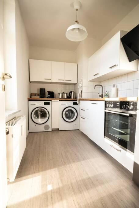 Super Lage Modern Boxspringbett *Netflix* Wlan* Apartment Кемниц Екстериор снимка
